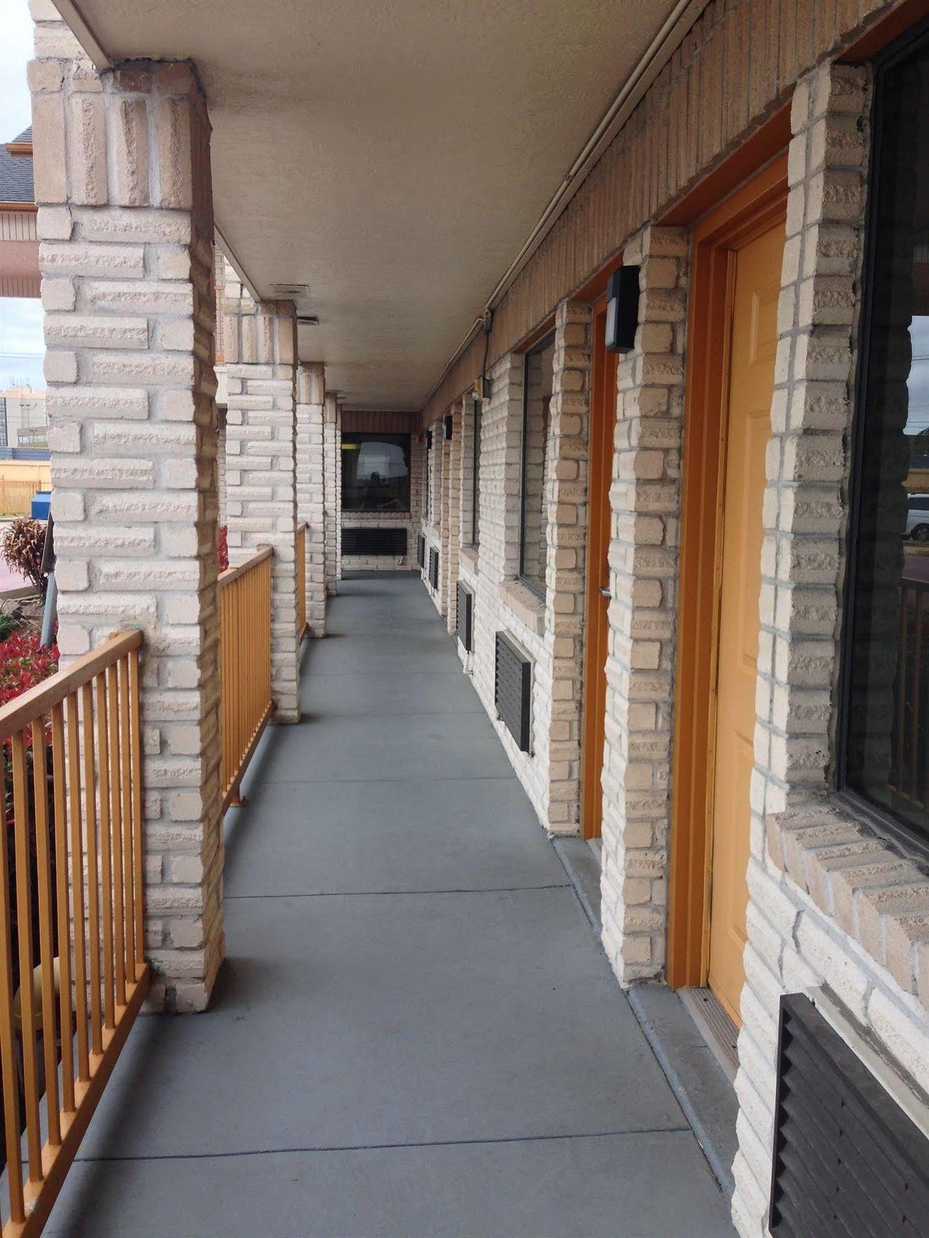 Americas Best Value Inn Hobby Airport Houston Exterior foto